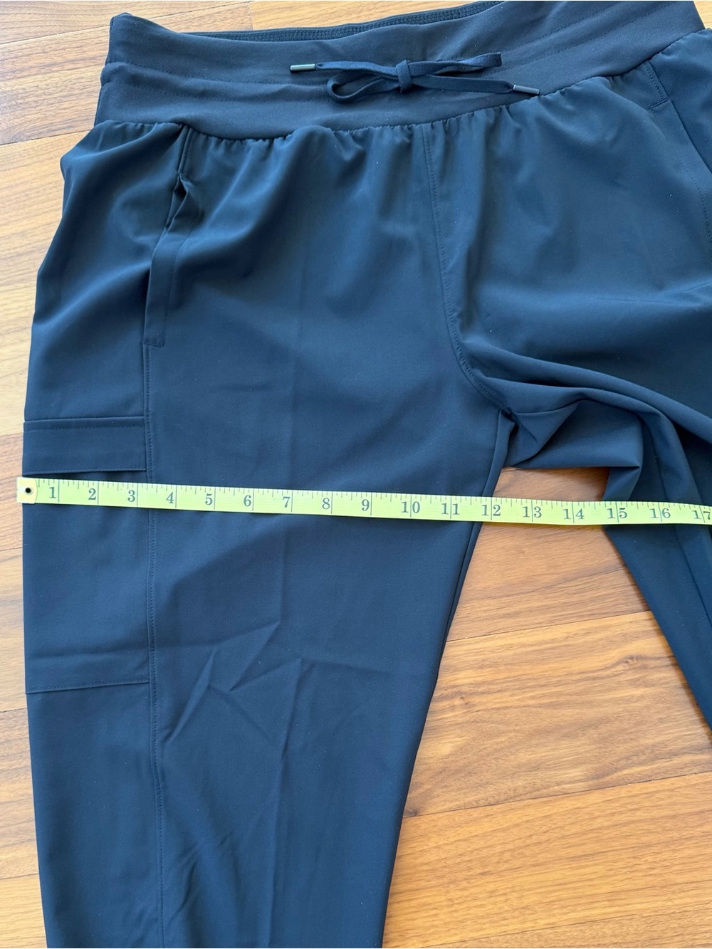 NWT CALIA Journey True Light Cargo Pocket Joggers Pants Size M True Black - Picture 8 of 14